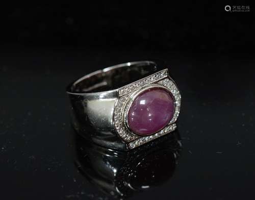 A Ruby Ring w/ Certificate