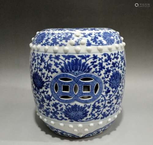 Chinese Blue/White Porcelain Stool