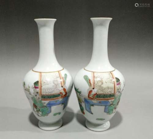 Pr of Chinese Famille Rose Porcelain Vase, Marked
