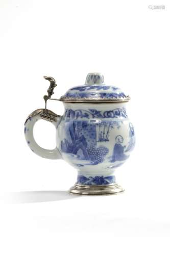 A Chinese blue and white mustard pot with European silver mounts