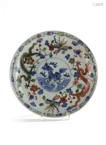 A Chinese wucai 'dragon and phoenix' dish