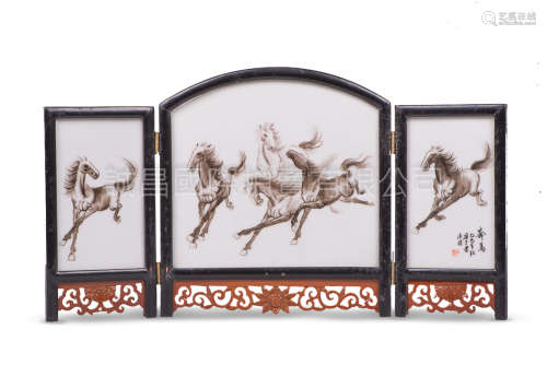 六十年代 墨彩駿馬瓷板