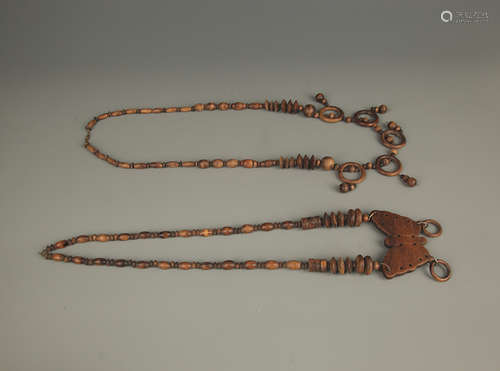 PAIR OF AGARWOOD NECKLACE