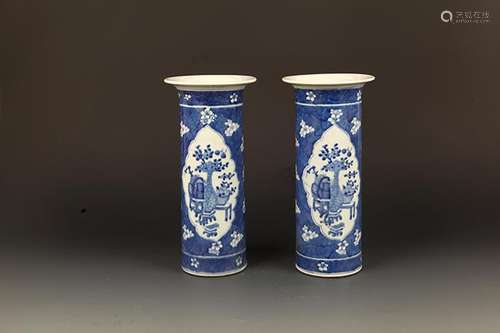 A FINE BLUE AND WHITE TALL FLWOER PAINTED JAR