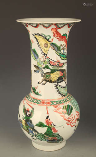 A FINE FAMILLE VERTE STORY PAINTED WIDE TOP VASE