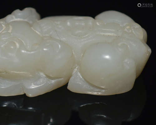 A PIXIU SHAPED HETIAN JADE