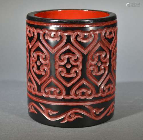 Republic Periof, A Lacquer Ware Brushpot