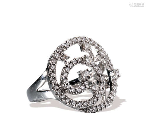 18K Diamond Ring