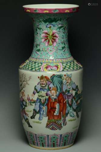 A LARGE FAMILLE ROSE FIGURE SUBJECT VASE