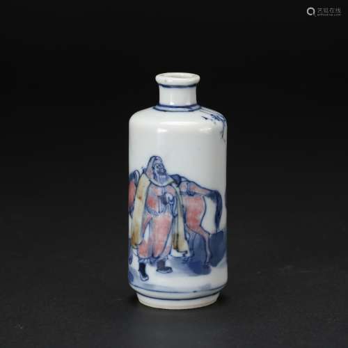 CHINESE BLUE AND WHITE IRON FIGURAL SNUFF BOTTLE