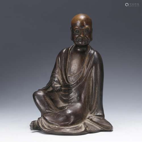 CHINESE BRONZE FIGURE OF SEATED LOHAN