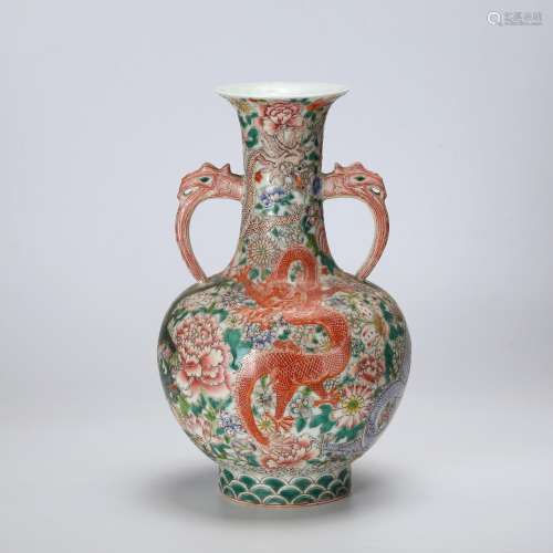 CHINESE FAMILLE ROSE DRAGON VASE WITH TWIN EAR