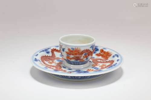 A Chinese Famille Rose Porcelain Cup with Plate