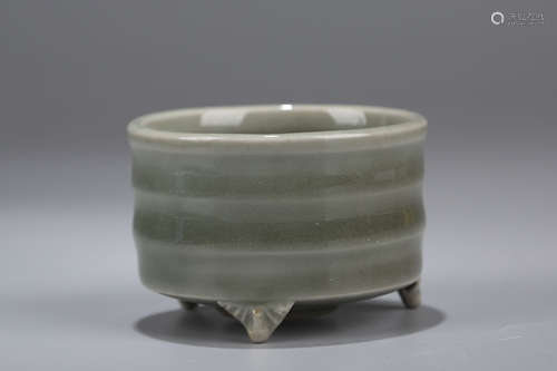 A Chinese Galzed Porcelain Cup