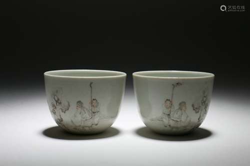 A Pair of Chinese Famille Rose Porcelain Cups