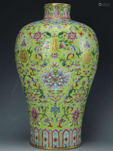 A famille-rose porcelain vase with floral and yellow background, Kangxi mark