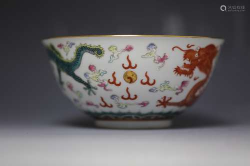 Chinese famille rose dragon pattern porcelain bowl, Guanxu mark