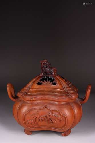 BOX-WOOD LION CENSER