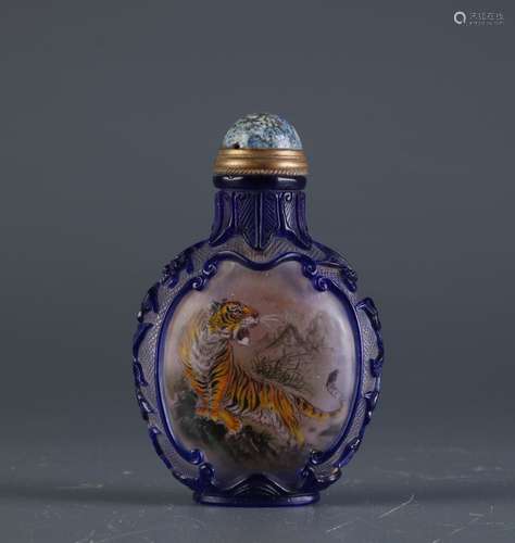 Chinese Inside-Painted Peking Glass Snuff Bottle