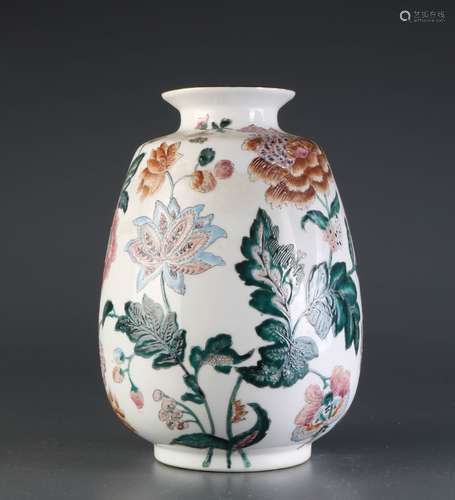 Porcelain Vase w/ Flower Designed and Mark