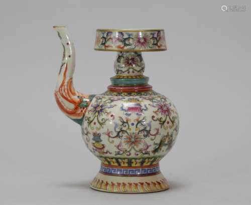 Chinese Famille Rose Porcelain Pot