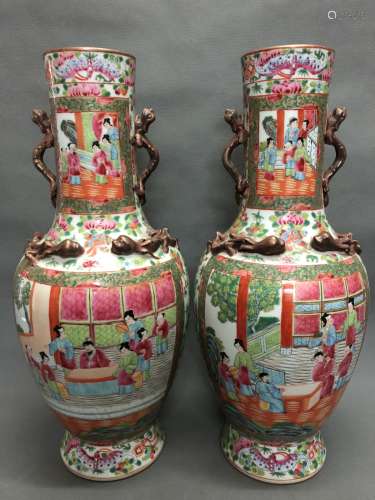 Pair of Chinese Rose Medallion Rose Porcelain Vase