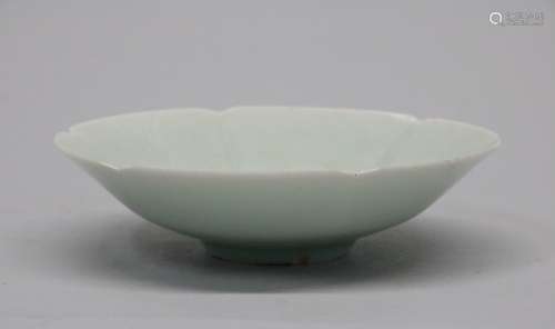 Chinese Celadon Glazed Song Dynasty Porcelain Dish