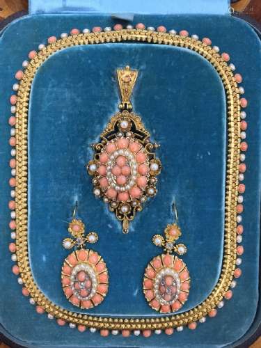 Fine Vict 15ct gold gild coral, peaar and diamond parure. Provenance of Dunbar Sloane Lot 523 February 17, 2000