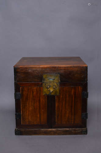 Chinese 18 century hardwood chest