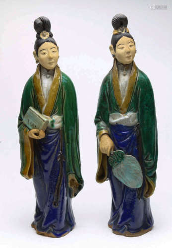 A pair of 20th Century ceramics figure