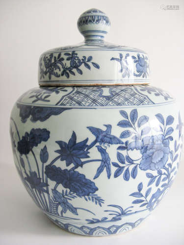 LATE MING A BLUE AND WHITE JAR