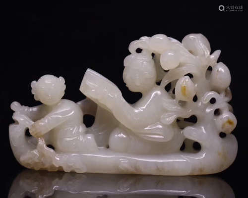 HETIAN JADE ORNAMENT OF SAN NIANG JIAO ZI