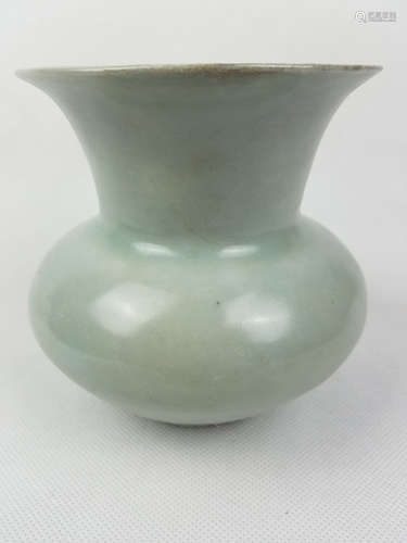 A SONG LONGQUAN KILN VASE