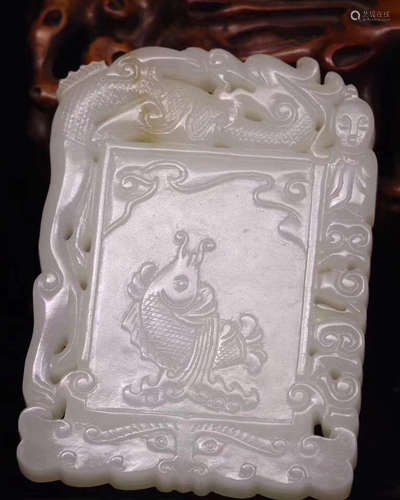 HETIAN JADE PENDANT WITH FISH DESIGN