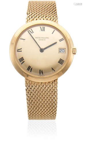 Calatrava 'IOS', Ref: Ref:3565/1, Circa 1965  Patek Philippe. An 18K gold automatic calendar bracelet watch