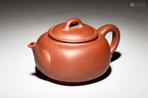 YIXING ZISHA 'RUYI' TEAPOT