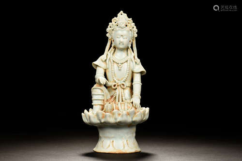 CELADON GLAZED GUANYIN FIGURE