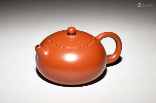 YIXING ZISHA ROUNDED TEAPOT