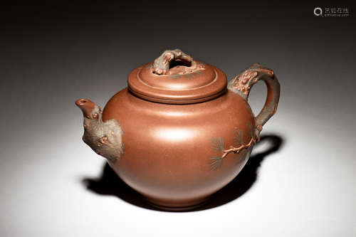 YIXING ZISHA ROUNDED TEAPOT