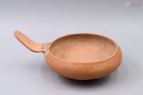 POTTERY VESSEL WITH HANDLE