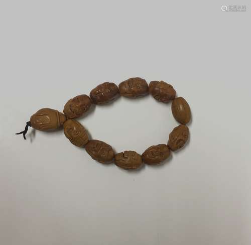 Chinese Carved Olive Nucleus Bracelet