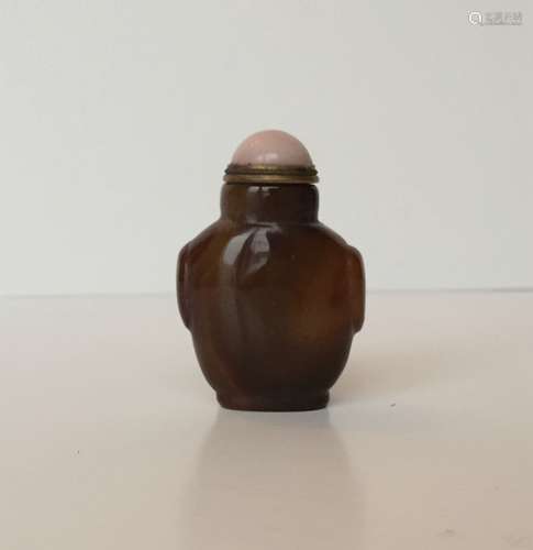 Chinese Carved Agate Snuff Bottle