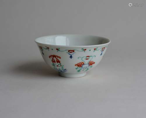 Chinese Famille Rose Porcelain Bowl Qianlong Mark