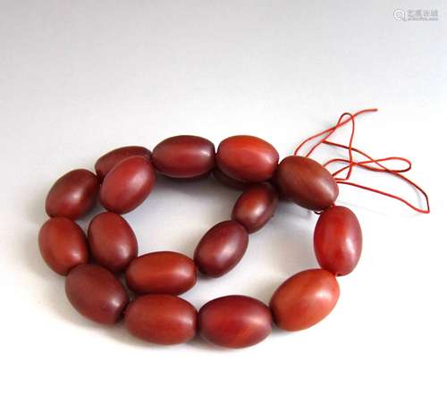 An Old Tibetan Agate Beads Buddha Bracelet