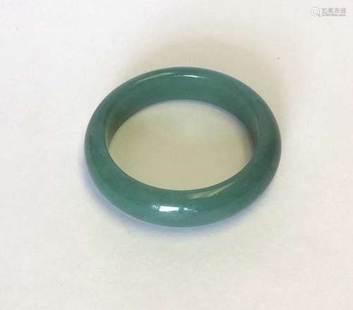 A Chinese Jadeite Bracelet