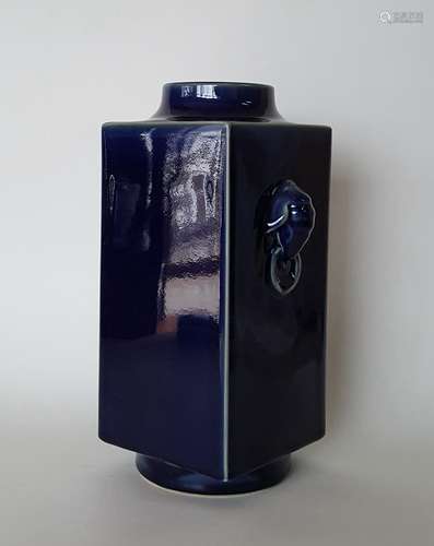 Chinese Porcelain Blue Vase