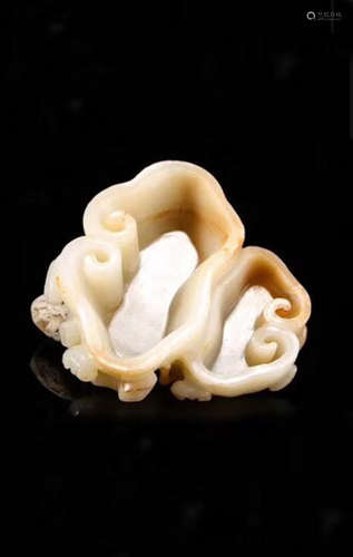 A HETIAN JADE  GANODERMA RUYI BASIN