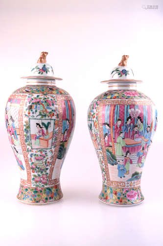 A PAIR OF GUANGCAI FIGURE PATTERN PROCELAIN JARS