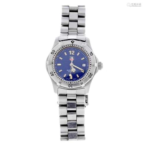 TAG HEUER - a lady's 2000 Series bracelet watch.