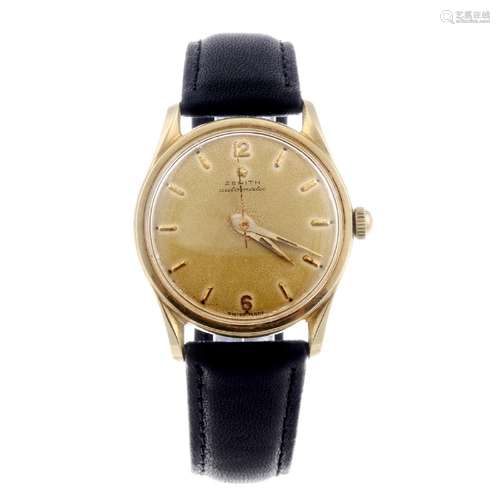 ZENITH - a gentleman's wrist watch. Yellow metal case,